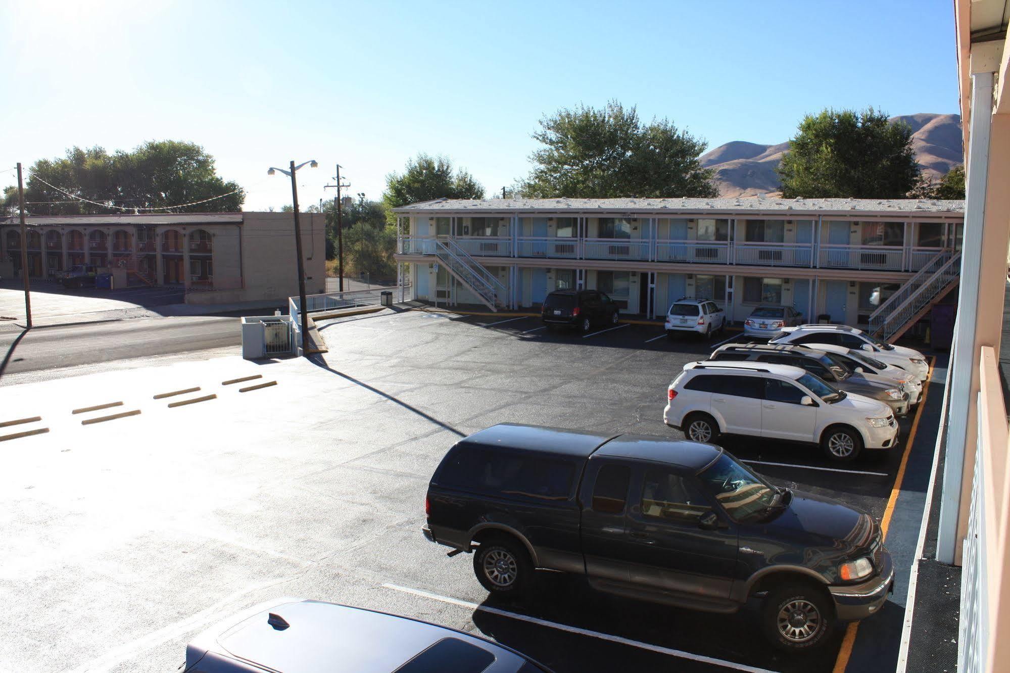 Winnemucca Holiday Motel المظهر الخارجي الصورة